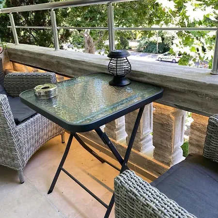 Apartment Sea Breeze *